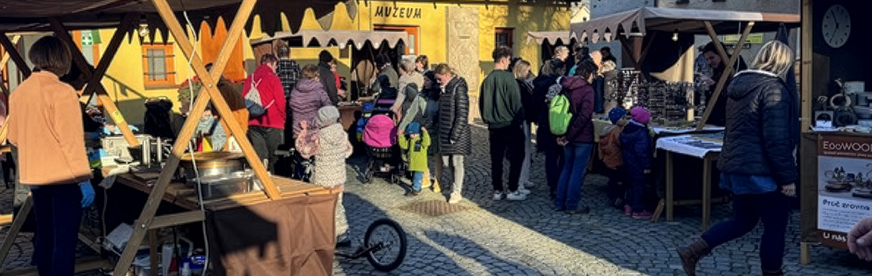 Martinské slavnosti ve Rtyni v Podkrkonoší Martinské slavnosti ve Rtyni v Podkrkonoší