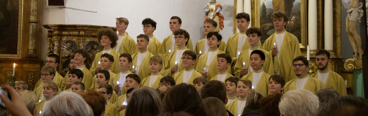 Ve vyprodaném rtyňském kostele zazněly hlasy světoznámého chlapeckého sboru Boni pueri